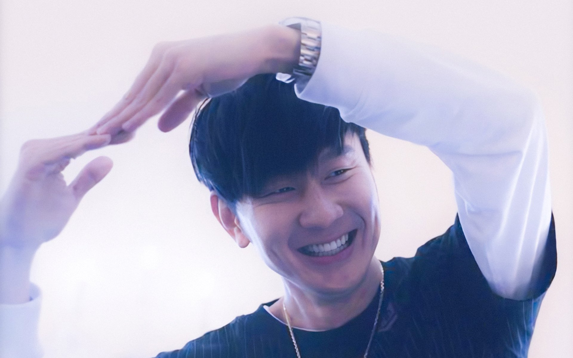 技术型中场角色正逐步替代传统“铁腰”