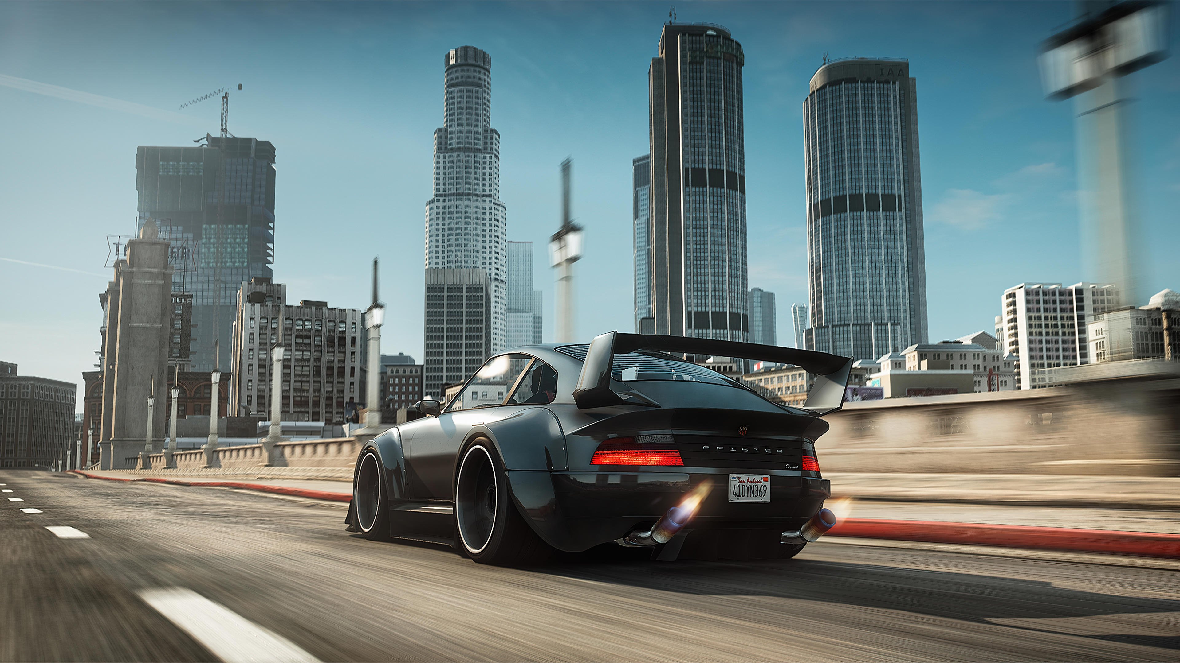 C罗与粉丝互动现场热情高涨,c罗与队友